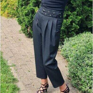 S-Deer check print, double belted pants. Size XL